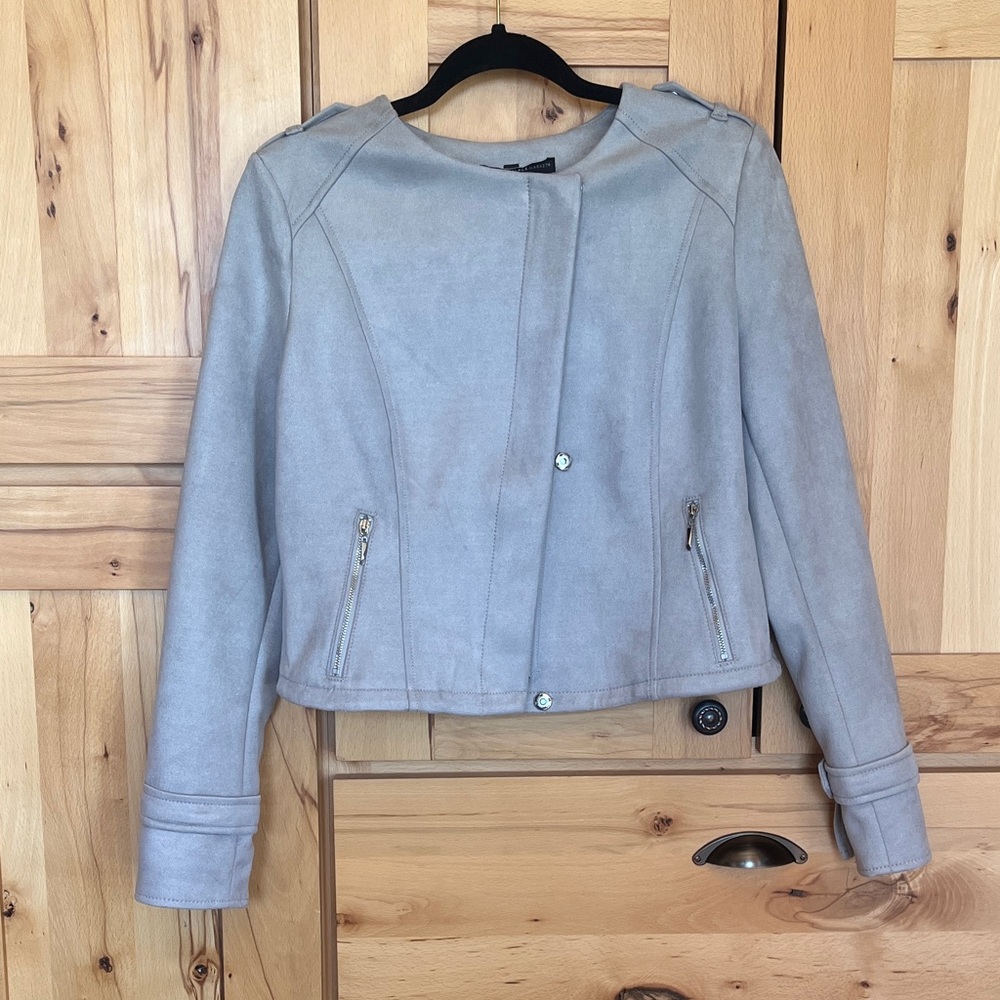 White House Black Market Light Gray Women's Blazer ultra suede moto jacket